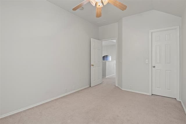 Building Photo - 2209 Geneva Ln