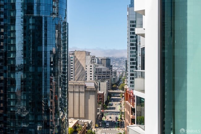 Building Photo - 280 Spear St