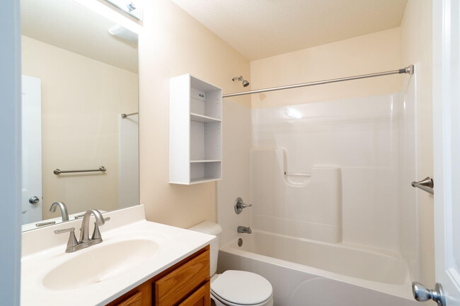 Building Photo - 104 Copper Mountain Dr