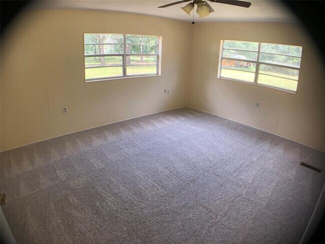 Building Photo - 9861 Rebecca Ln