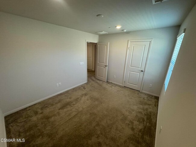 Building Photo - 446 Almond Ln