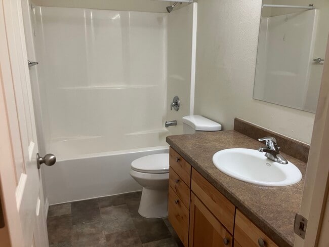 Building Photo - 4905 7th Ave N