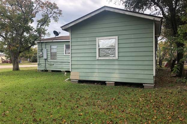 Building Photo - 502 W 8th St