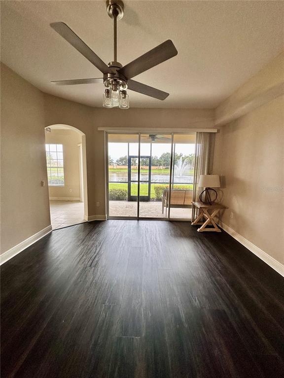 Building Photo - 8365 Miramar Way