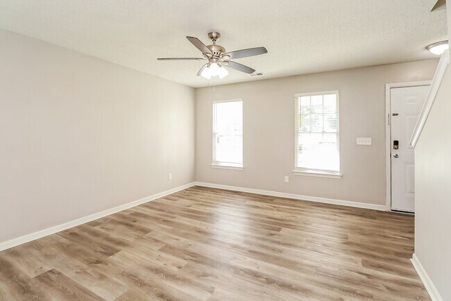 Building Photo - 3530 Joel Turner Dr