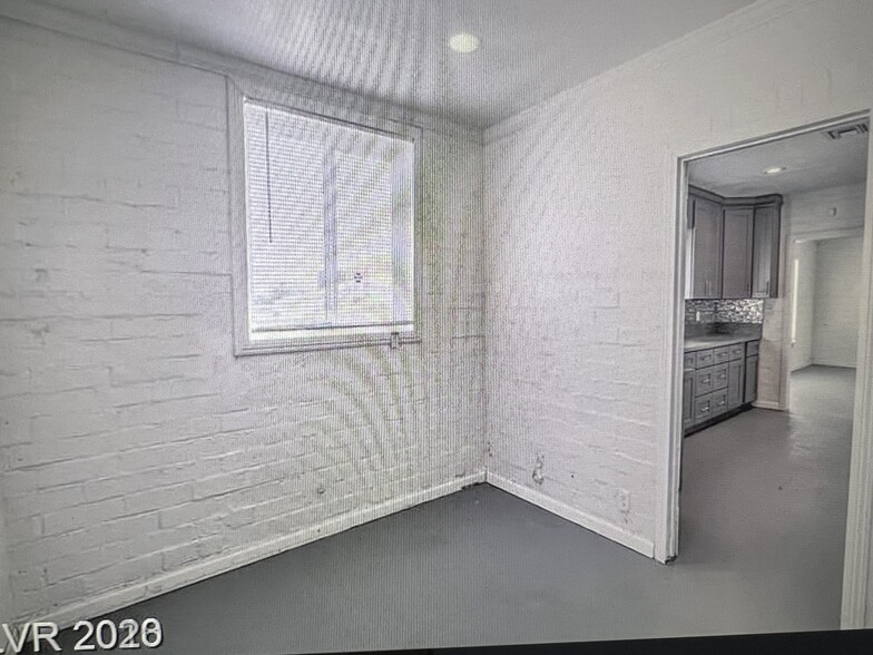 Building Photo - 2204 Fair Ave
