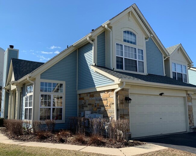 Building Photo - 2825 Effingham Ct