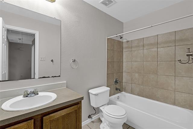 Building Photo - 4532 Alamosa St