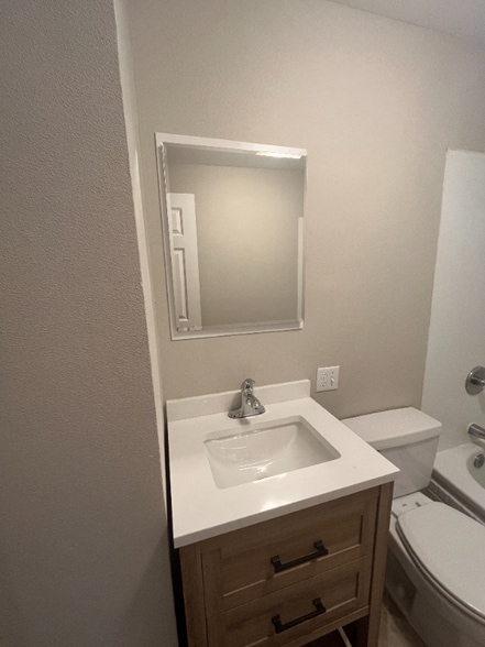 Building Photo - 12631 34th Ave S