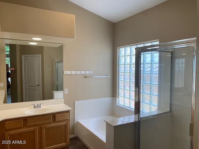 Building Photo - 914 W Azalea Pl