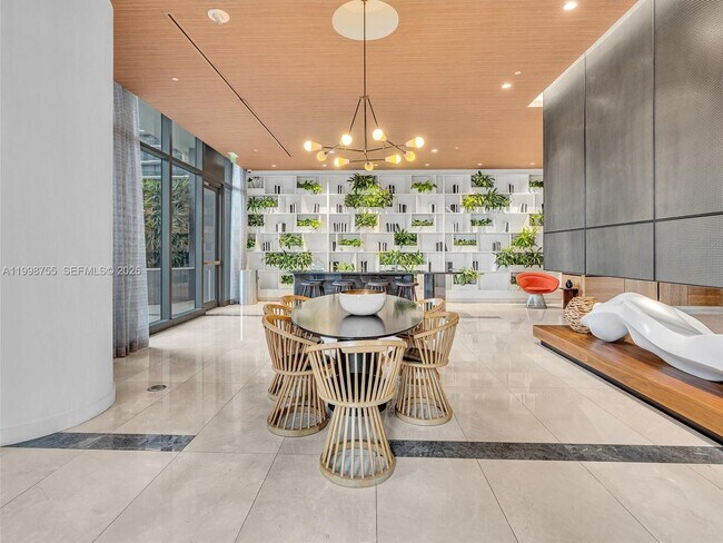 Building Photo - 45 SW 9th St