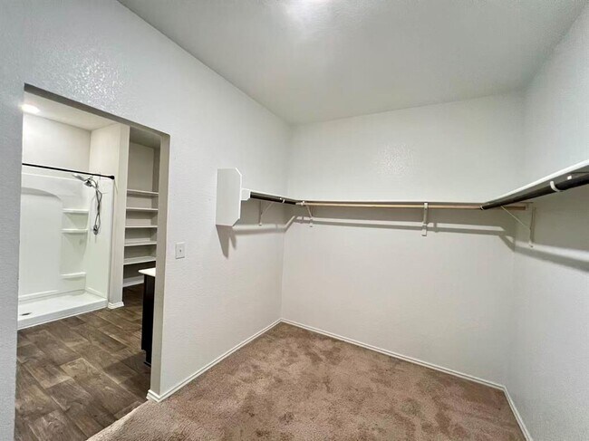 Building Photo - 15112 Siberian Elm Ln