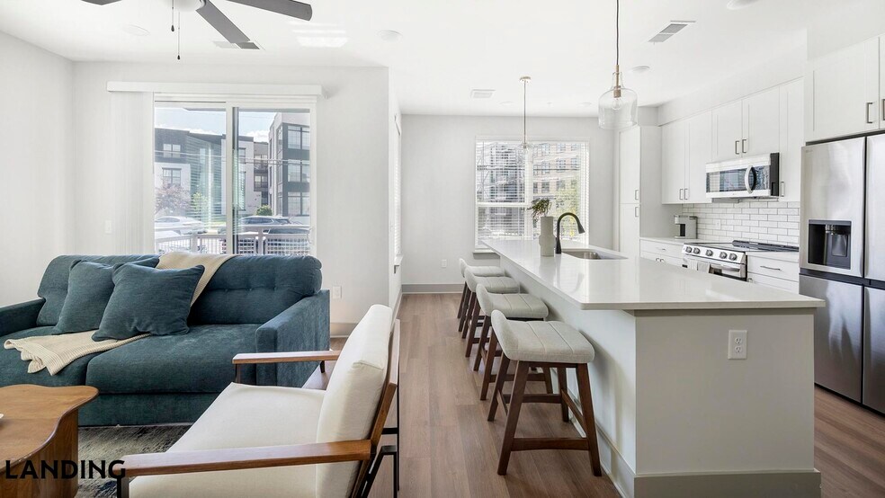 Building Photo - 1310 Hillside Ave