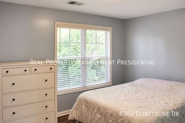 Building Photo - 6381 Flintstone Dr