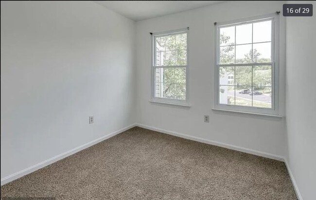 Bedroom 2 - 14604 McKnew Rd