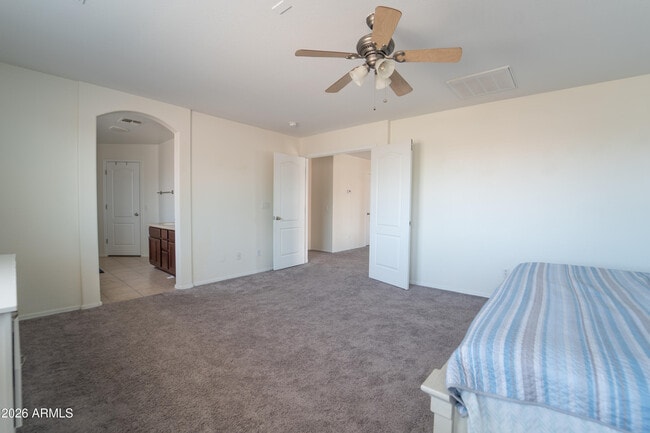 Building Photo - 42592 W Somerset Dr