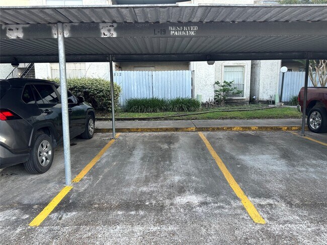 Building Photo - 7313 Gulf Fwy