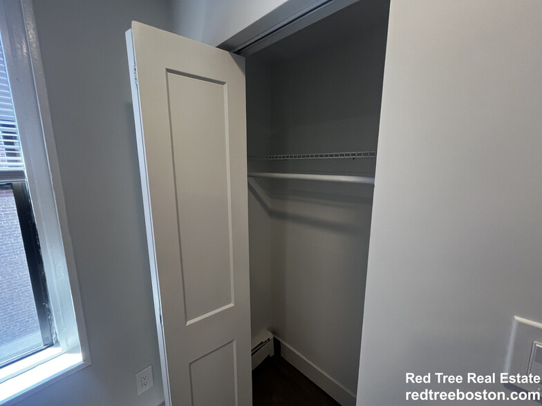 19 #25 - 1 Peterborough St