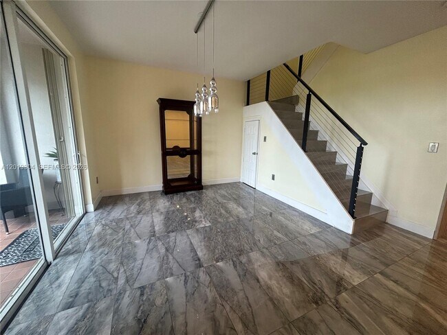 Building Photo - 254 Riverwalk Cir
