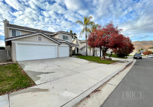 Building Photo - Great Family Home