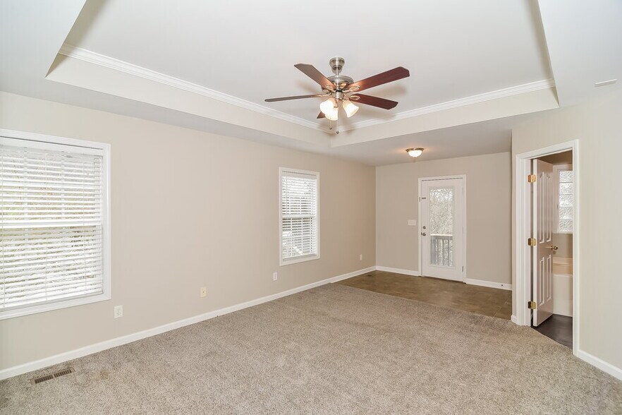 Building Photo - 3615 Stevens Bend Dr