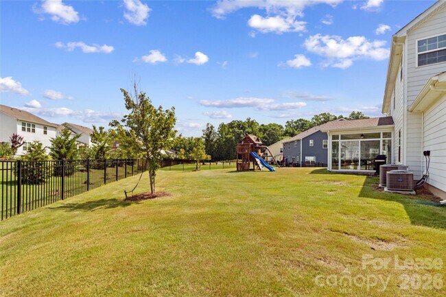 Building Photo - 14321 Sunnyhill Grove Rd