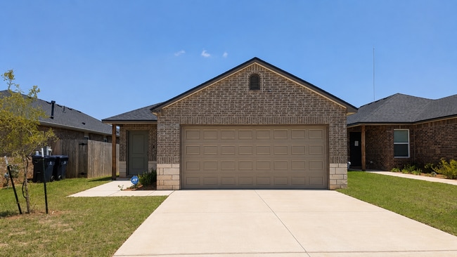 Building Photo - Energy-Efficient Living with Solar Panels and Open Concept Design