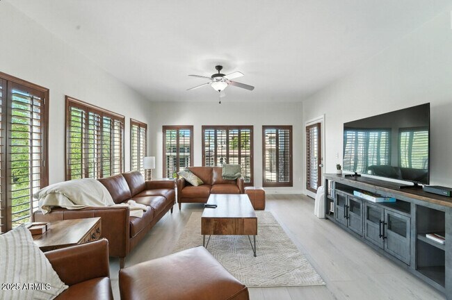 Building Photo - 5350 E Deer Valley Dr