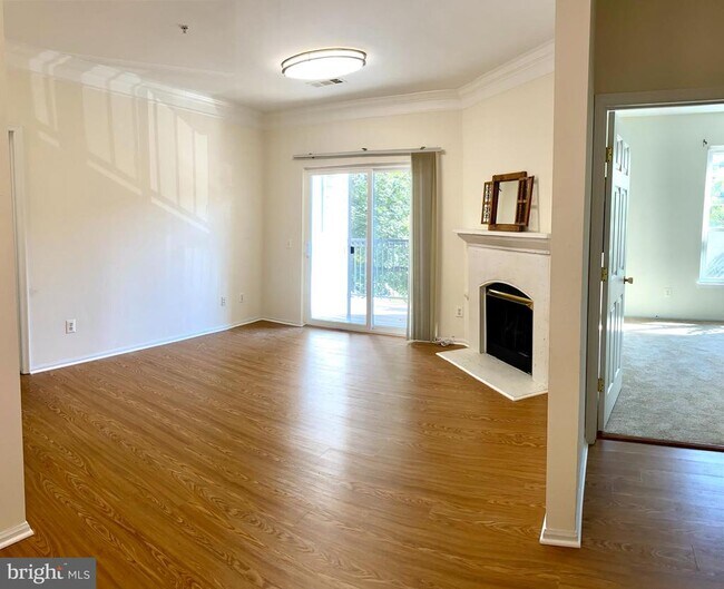 Building Photo - 1580 Spring Gate Dr.