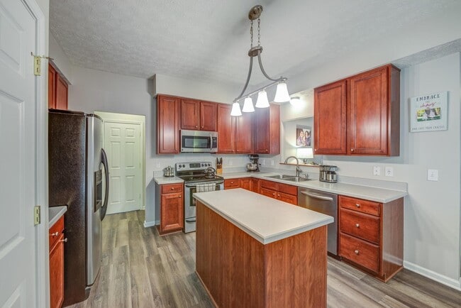 Building Photo - 1589 Morrison Farms Dr