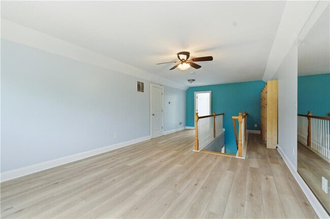 Building Photo - 850 Ormewood Ave SE