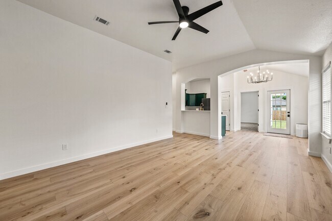 Building Photo - 10234 Condor Loop
