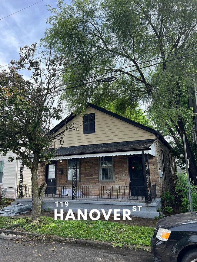 Building Photo - 119 Hanover Dr