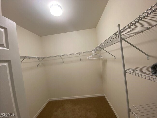 Building Photo - 10531 Canal Brook Ln