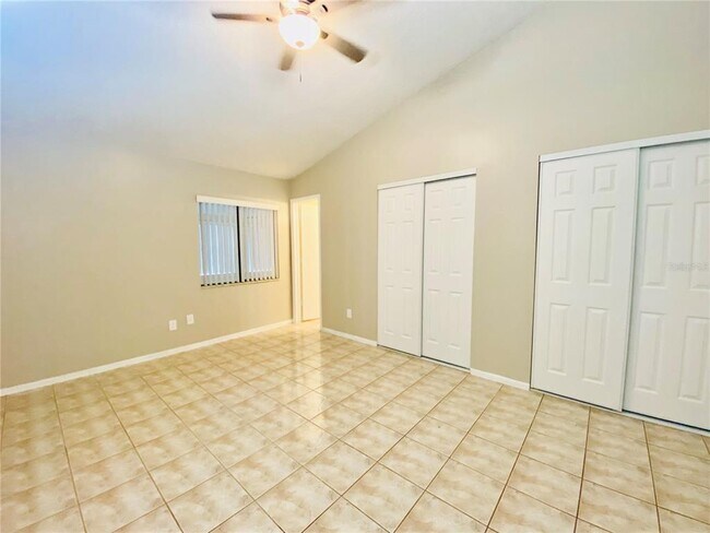 Building Photo - 378 Chicago Woods Cir