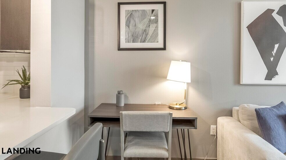 Building Photo - 3150 W Twain Ave