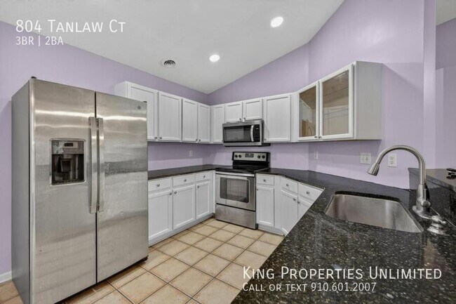 Building Photo - 804 Tanlaw Ct