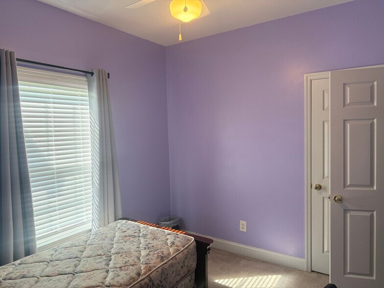 Building Photo - 166 Charles B Gibson Ave