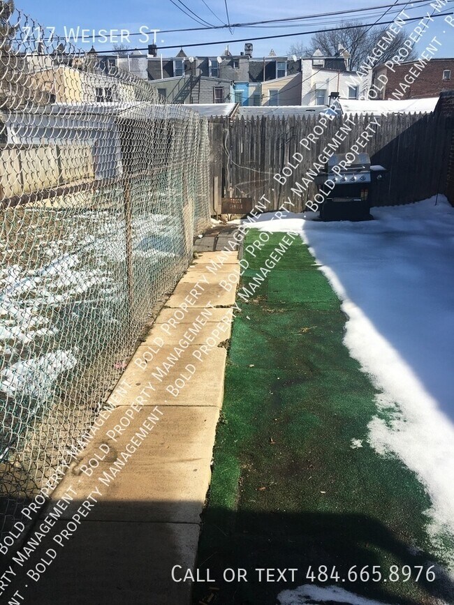 Building Photo - 717 Weiser St