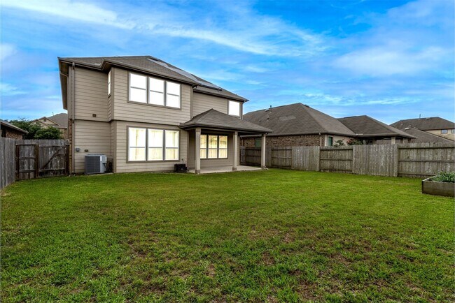 Building Photo - 15623 Hanover Breeze Ln