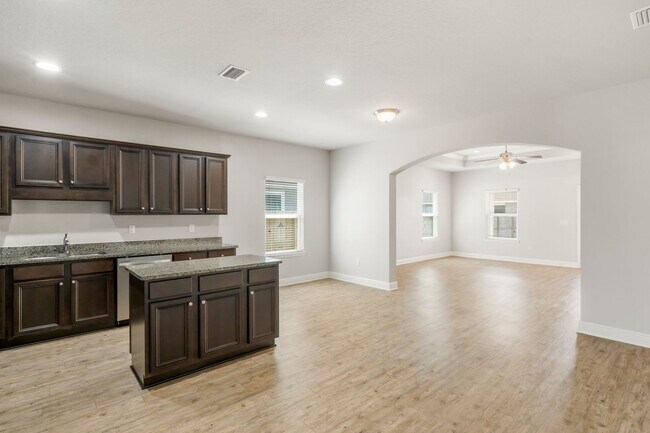 Building Photo - For Lease - Executive 3 BR/2 BA Home by No...