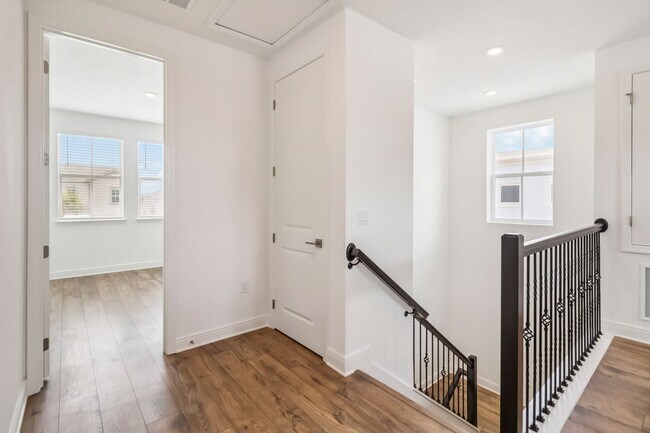 Building Photo - Beautiful Brand New 3/2.5 Home for Rent with Flex Space in Lake Nona's Laureate Park Neighborhood