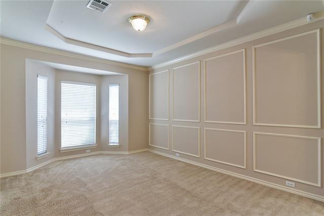 Building Photo - 1811 Fairfax Dr