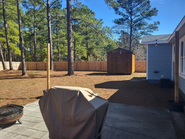 Building Photo - 243 Sand Ridge Rd