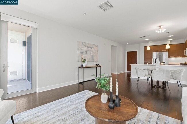Building Photo - 555 Ygnacio Valley Rd