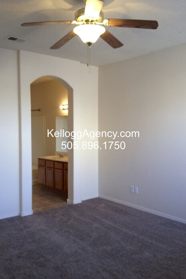 Building Photo - COMING SOON - 3 Bedroom in Cabezon Subdivi...