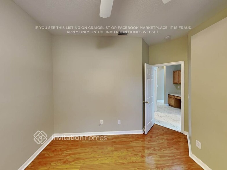 Building Photo - 5832 Heronrise Crescent Dr