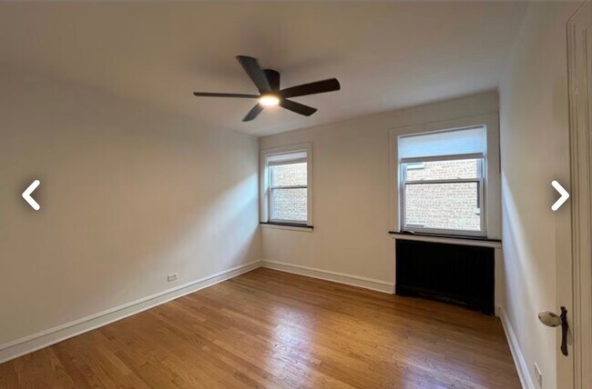 Building Photo - 2618 W Rascher Ave