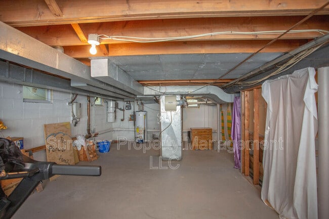 Building Photo - 901 Kresson Rd