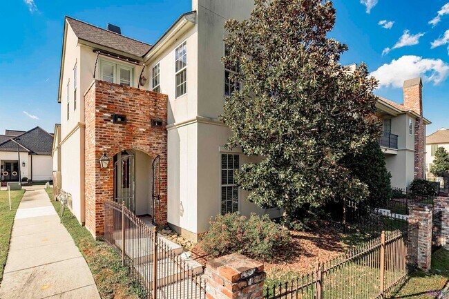 Building Photo - 755 Boxelder Dr